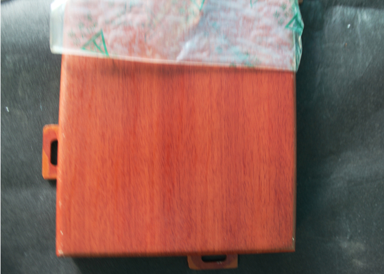 কাঠের ঘর্ষণ প্রতিরোধের অ্যালুমিনিয়াম ওয়াল প্যানেল / ধাতব মিথ্যা মিথ্যা ছাঁচ 200mm এক্স 300mm